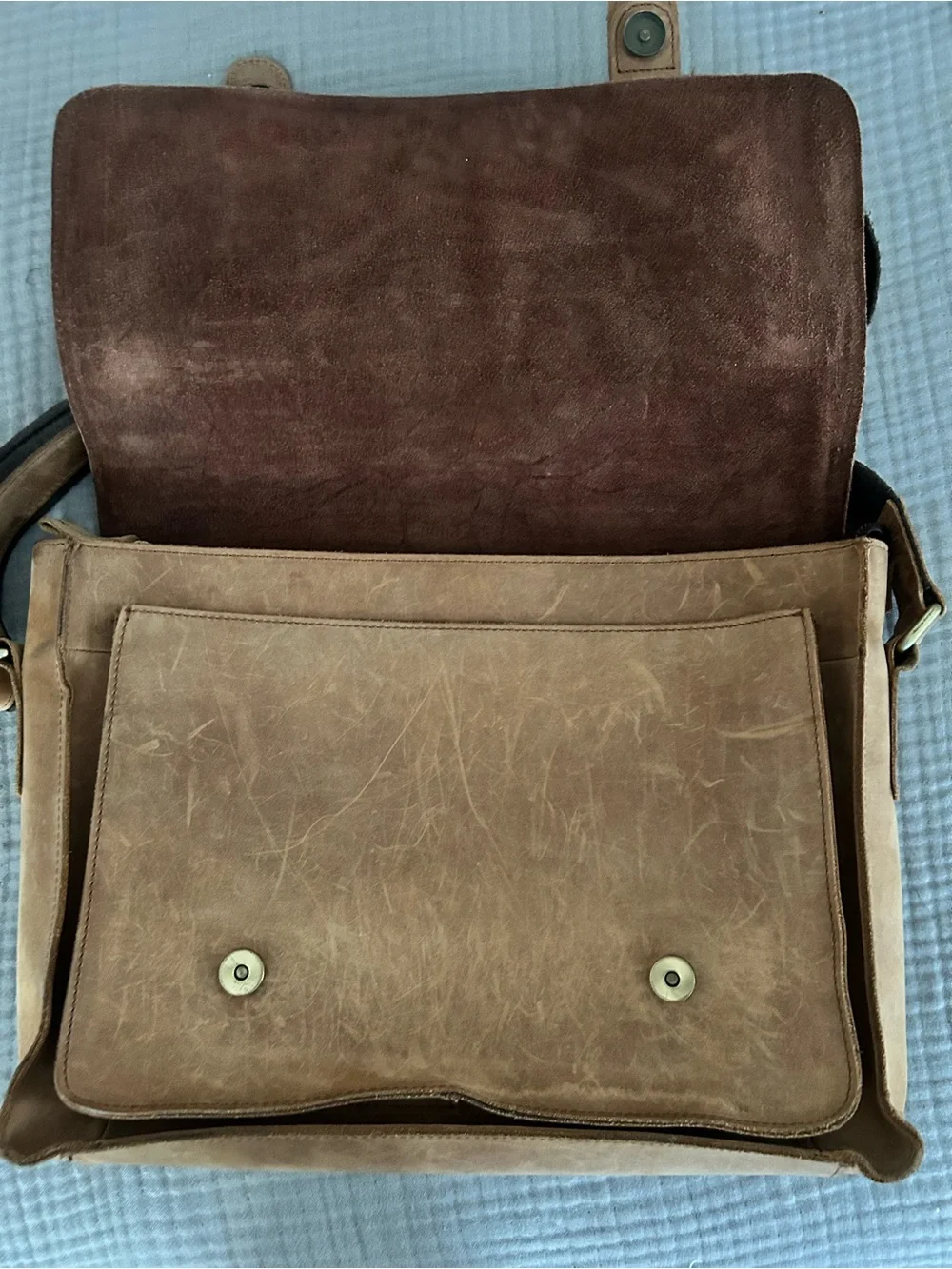 ZLYC Messenger Bag Unisex Brown Leather Medium Satchel Shoulder Laptop